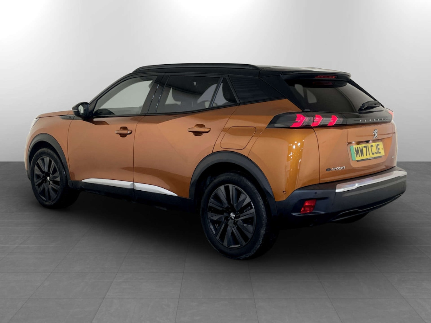 Used Peugeot 2008 2021 for sale - 77259098: Photo 8