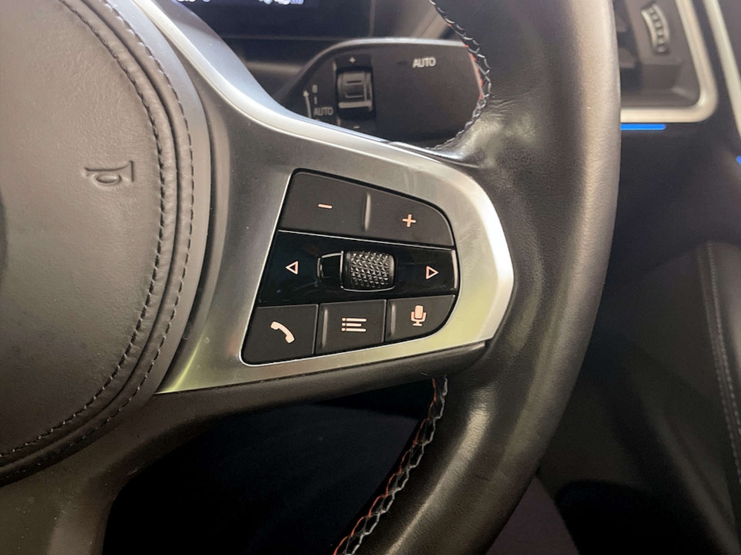 Used BMW i4 2022 for sale - 77355493: Photo 19