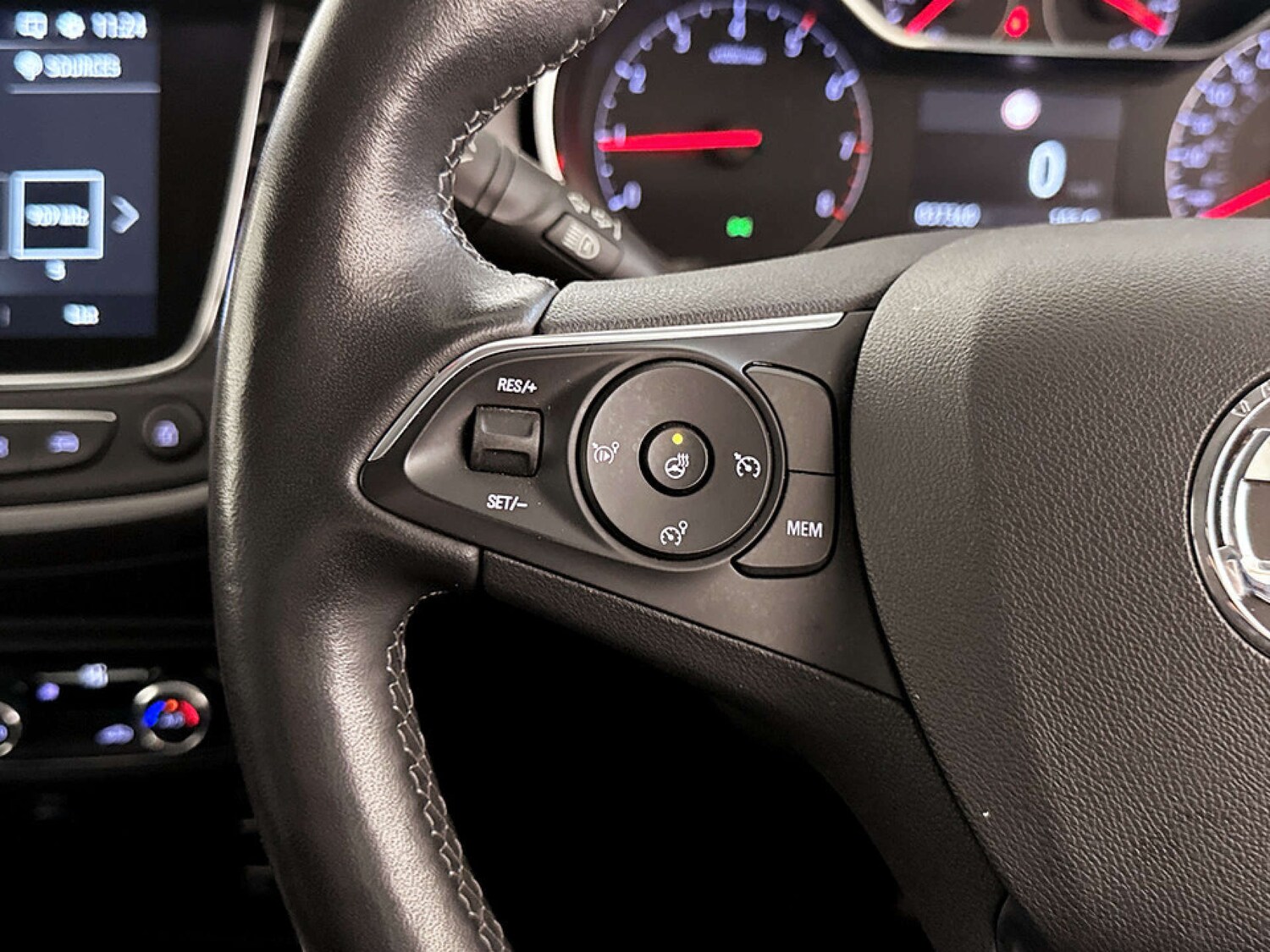 Used Vauxhall Crossland 2021 for sale - 77650545: Photo 17