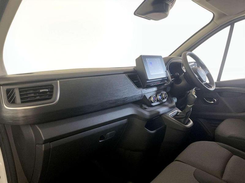 Used Renault Trafic 2025 for sale - 76830258: Photo 11