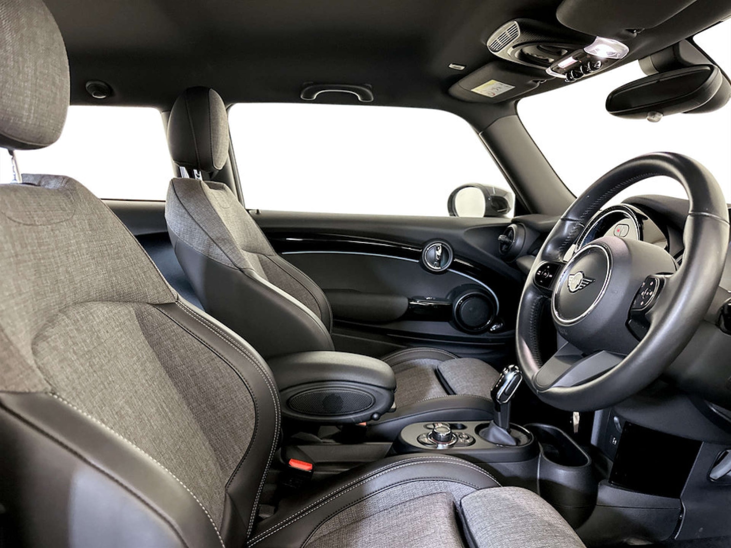 Used MINI Hatch 2021 for sale - 77420224: Photo 12