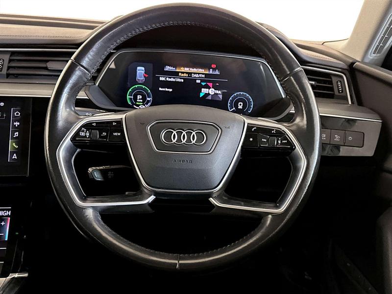 Used Audi e-tron 2020 for sale - 77157323: Photo 17