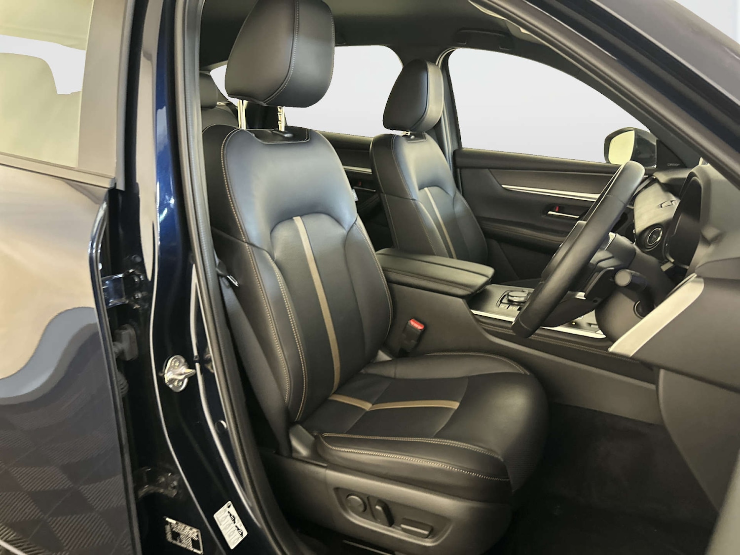 Used Mazda CX-60 2025 for sale - 78201170: Photo 13