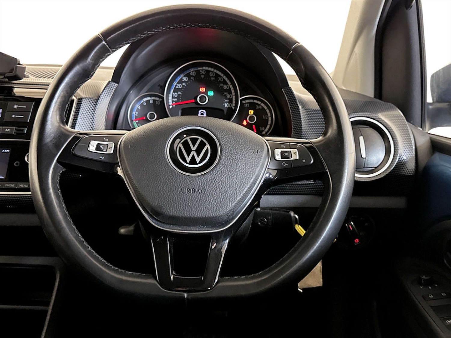 Used Volkswagen up! 2021 for sale - 77437523: Photo 16