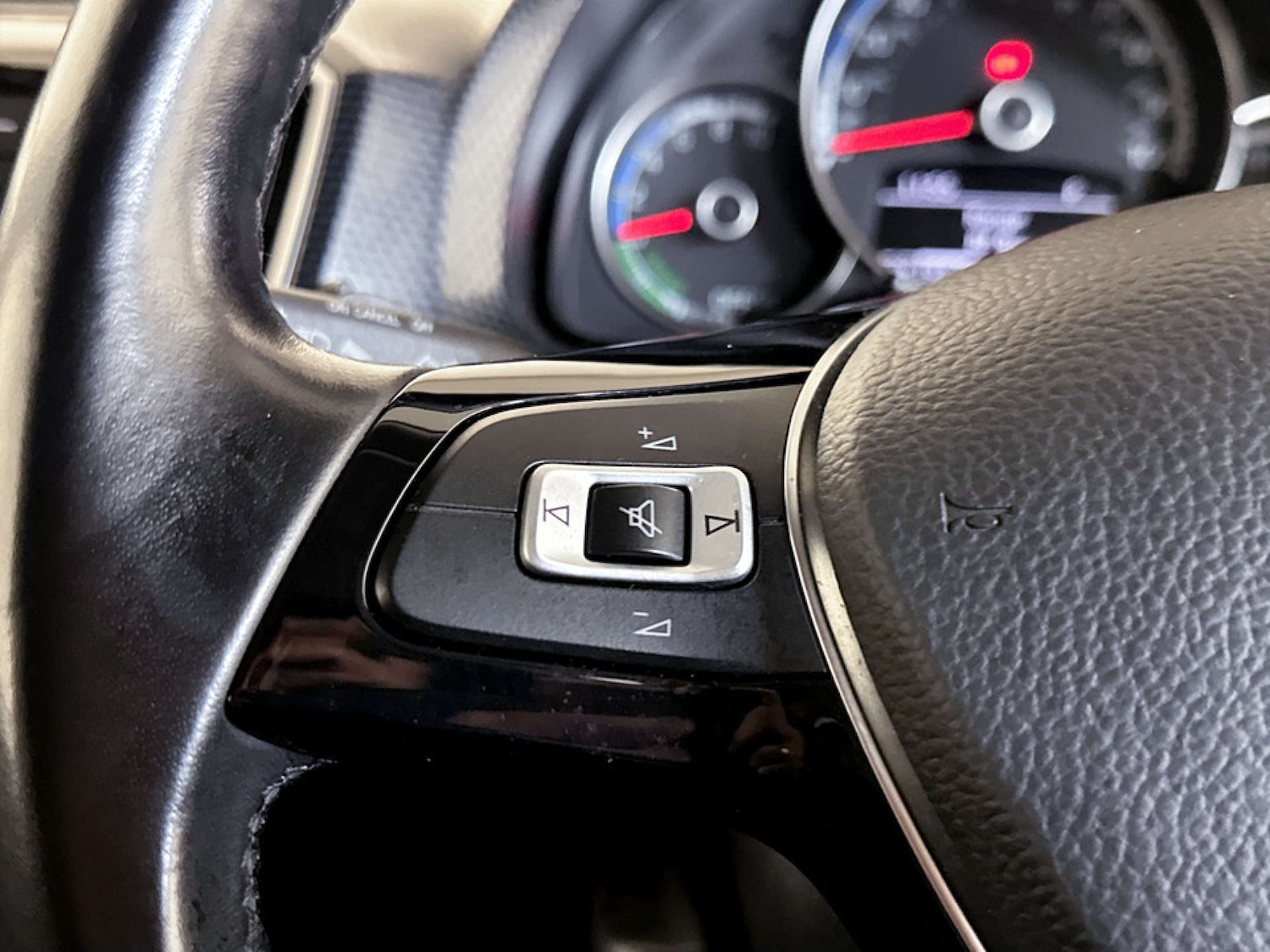 Used Volkswagen up! 2021 for sale - 77437523: Photo 17