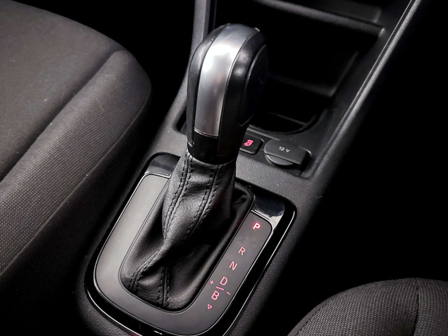 Used Volkswagen up! 2021 for sale - 77437523: Photo 24