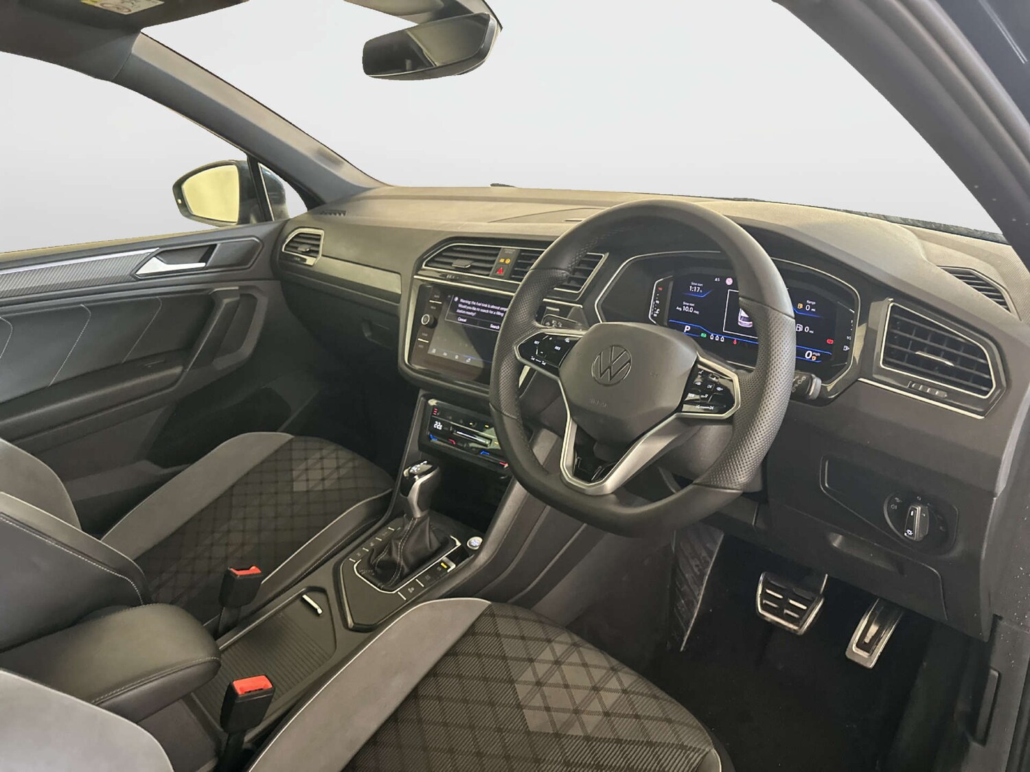 Used Volkswagen Tiguan 2021 for sale - 77864580: Photo 16