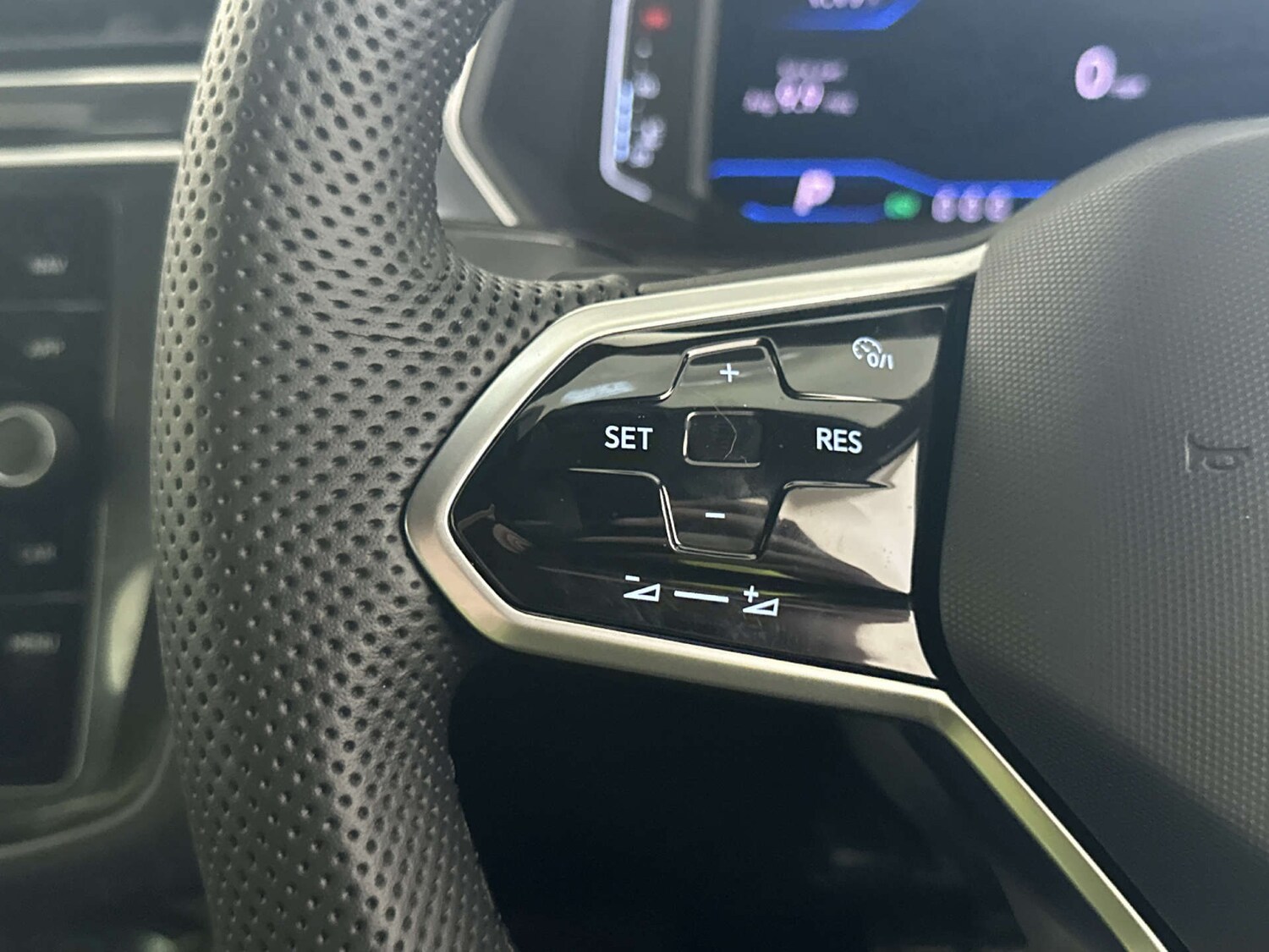 Used Volkswagen Tiguan 2021 for sale - 77864580: Photo 18