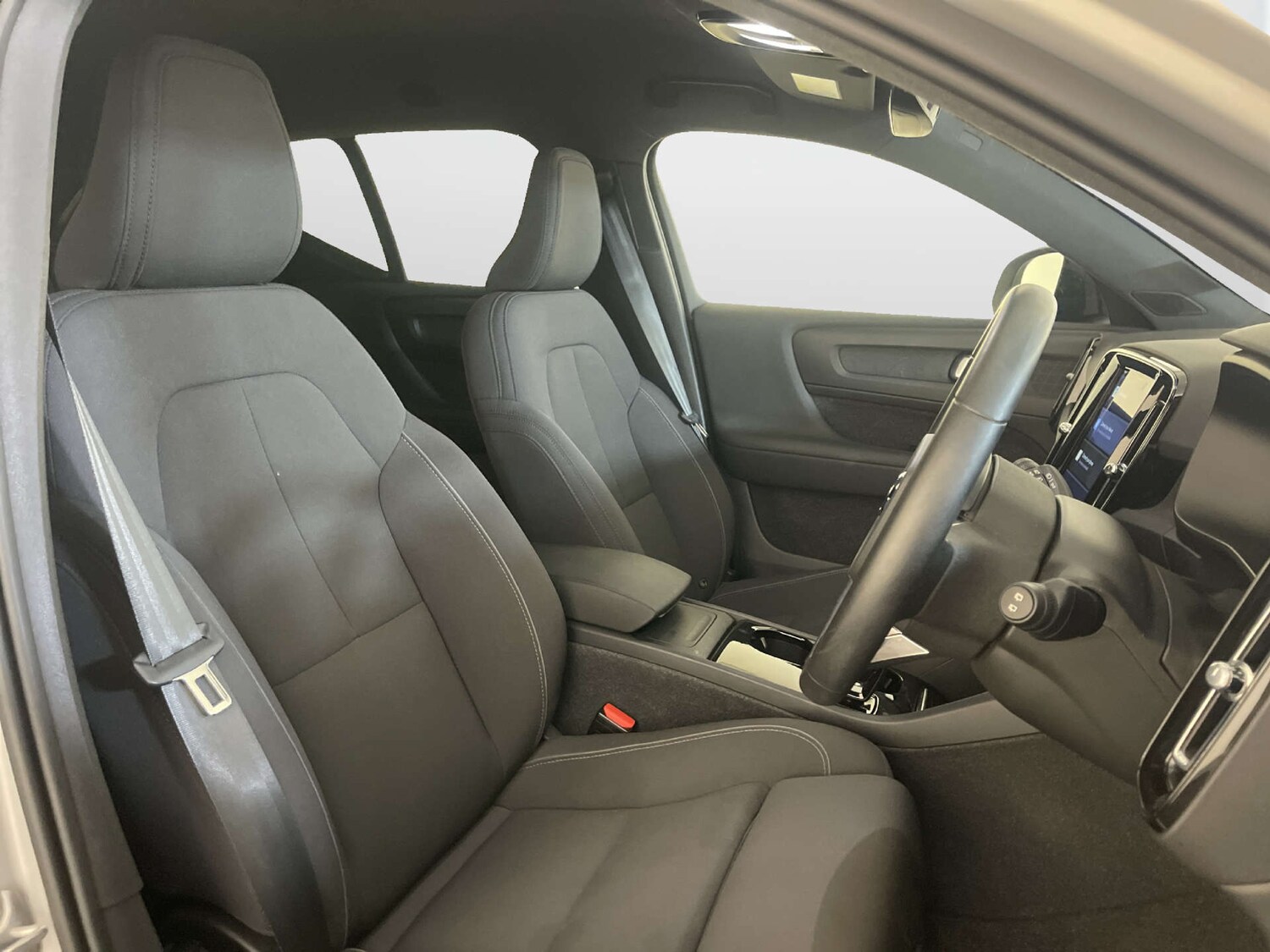 Used Volvo XC40 2023 for sale - 77818831: Photo 13