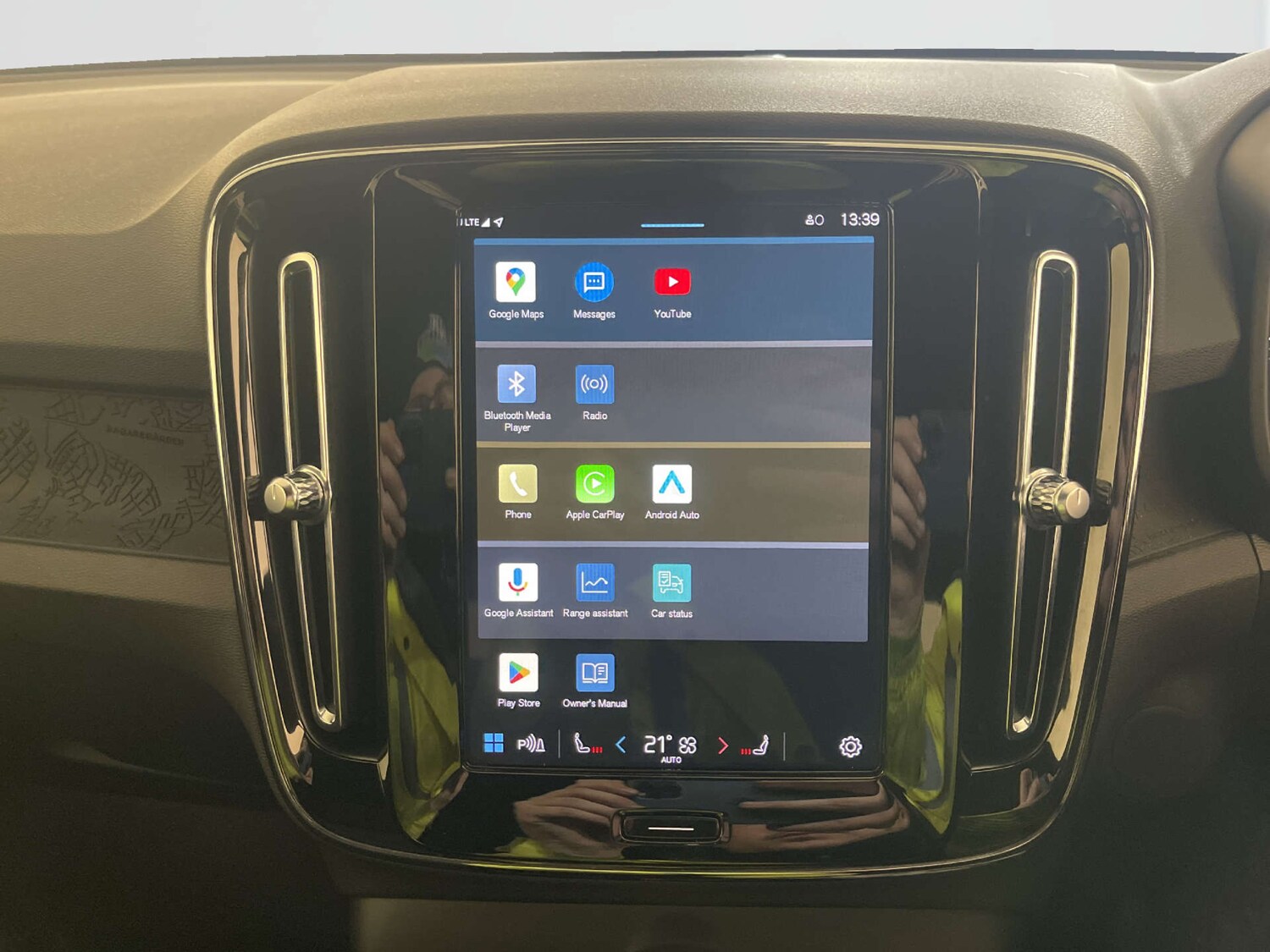 Used Volvo XC40 2023 for sale - 77818831: Photo 22