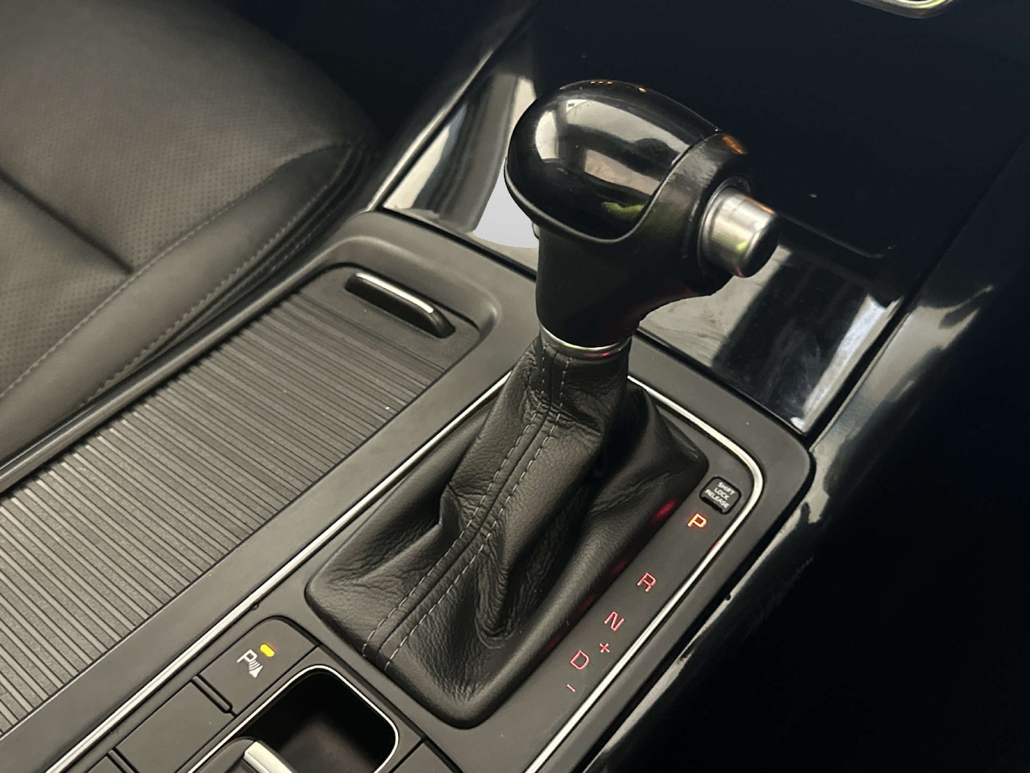 Used Kia Sorento 2015 for sale - 77989911: Photo 27