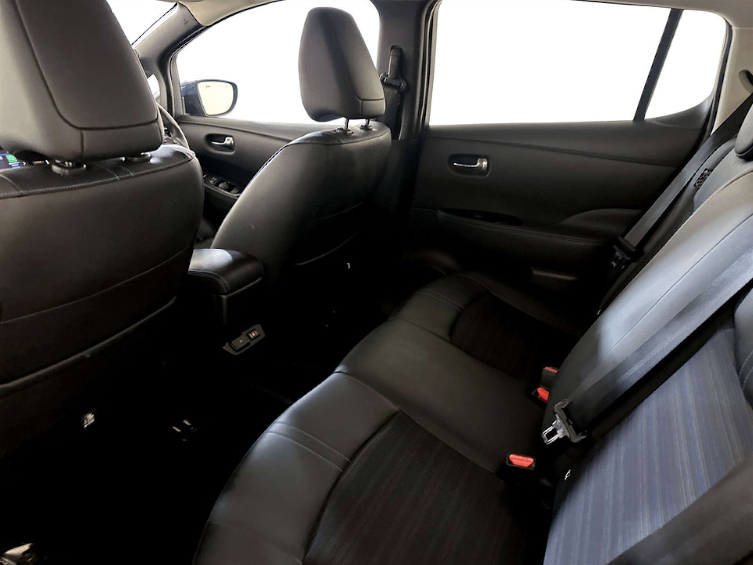 Used Nissan Leaf 2021 for sale - 77185643: Photo 14