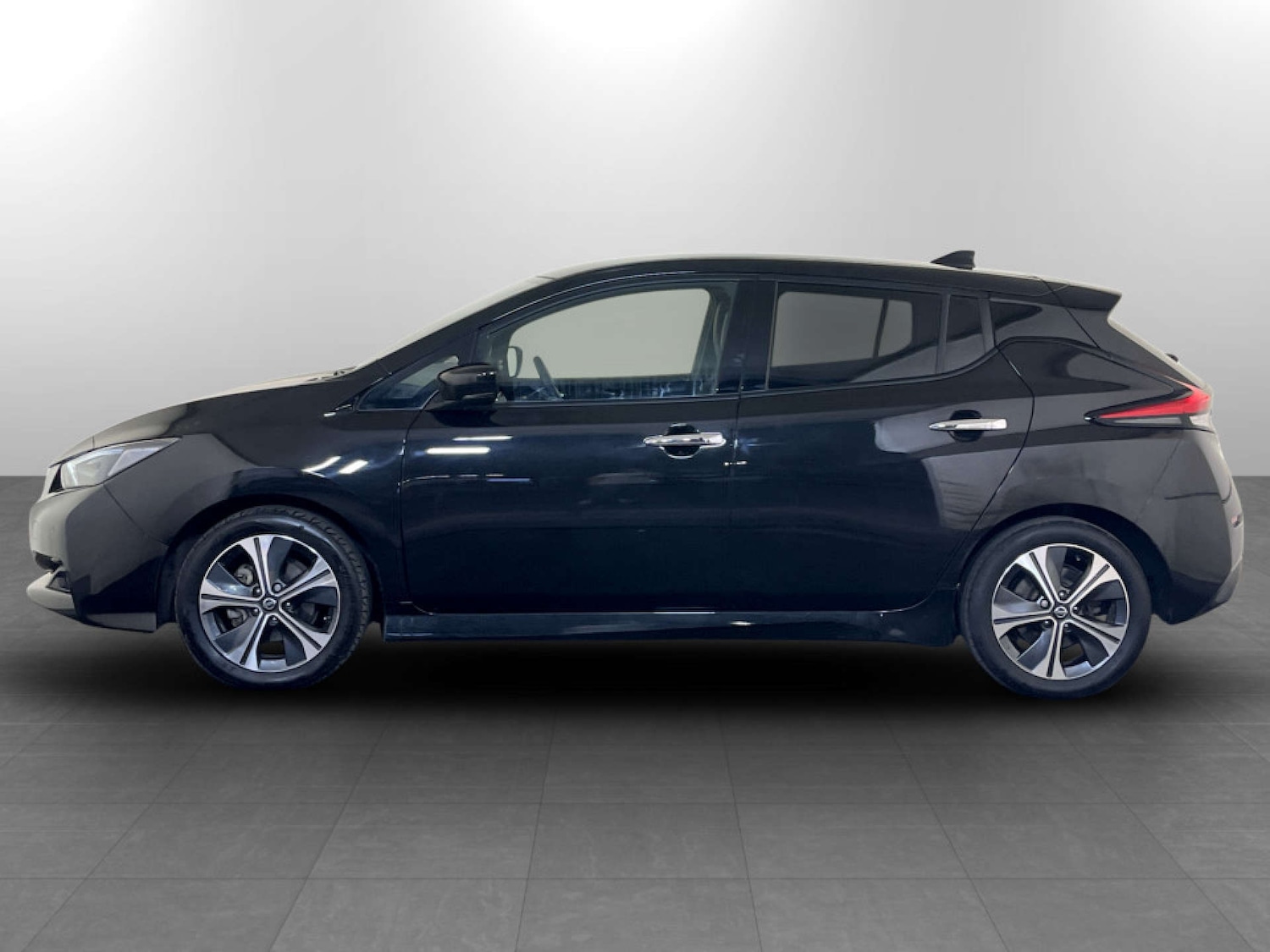 Used Nissan Leaf 2021 for sale - 77185643: Photo 7