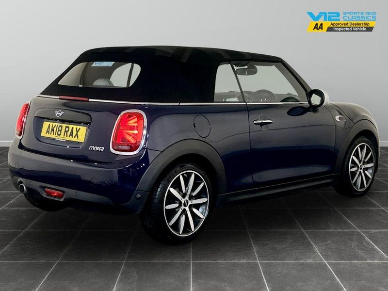 Used MINI Convertible 2018 for sale - 76631327: Photo 10