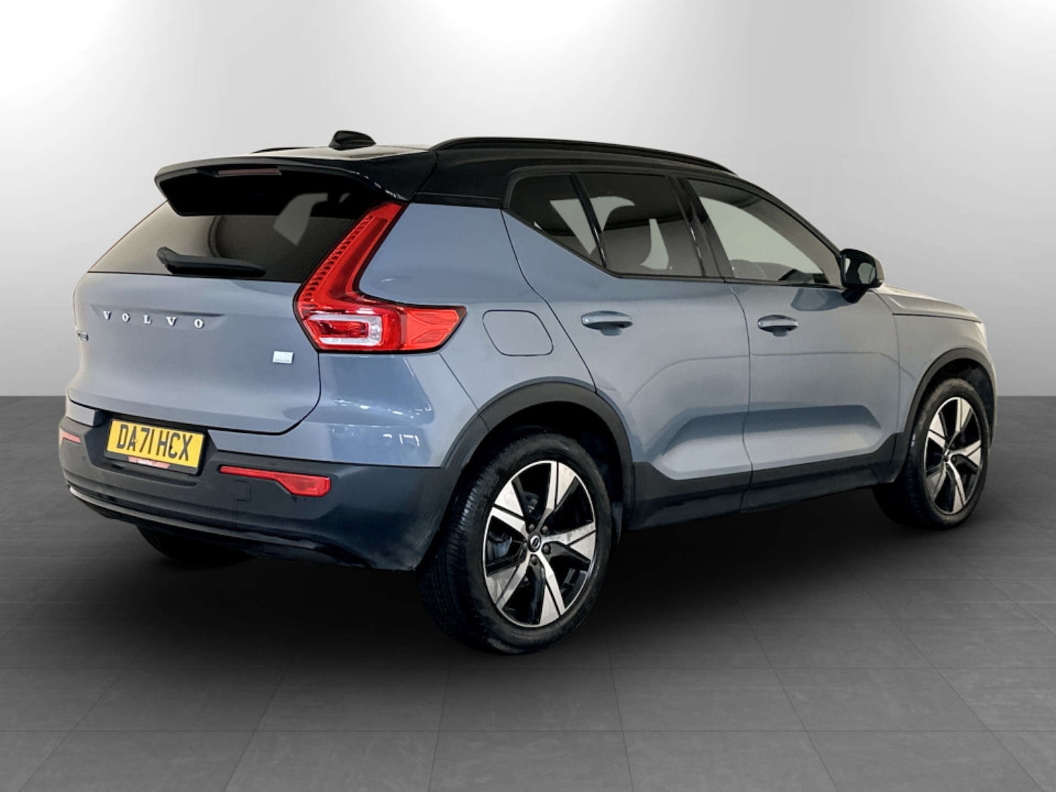 Used Volvo XC40 2021 for sale - 77420214: Photo 8