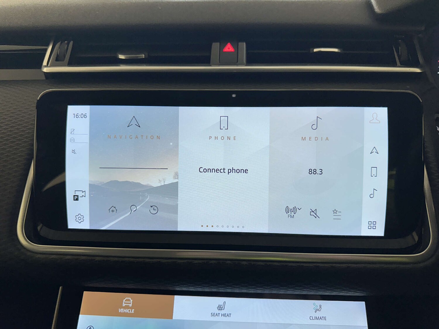 Used Land Rover Range Rover Velar 2021 for sale - 77872410: Photo 24