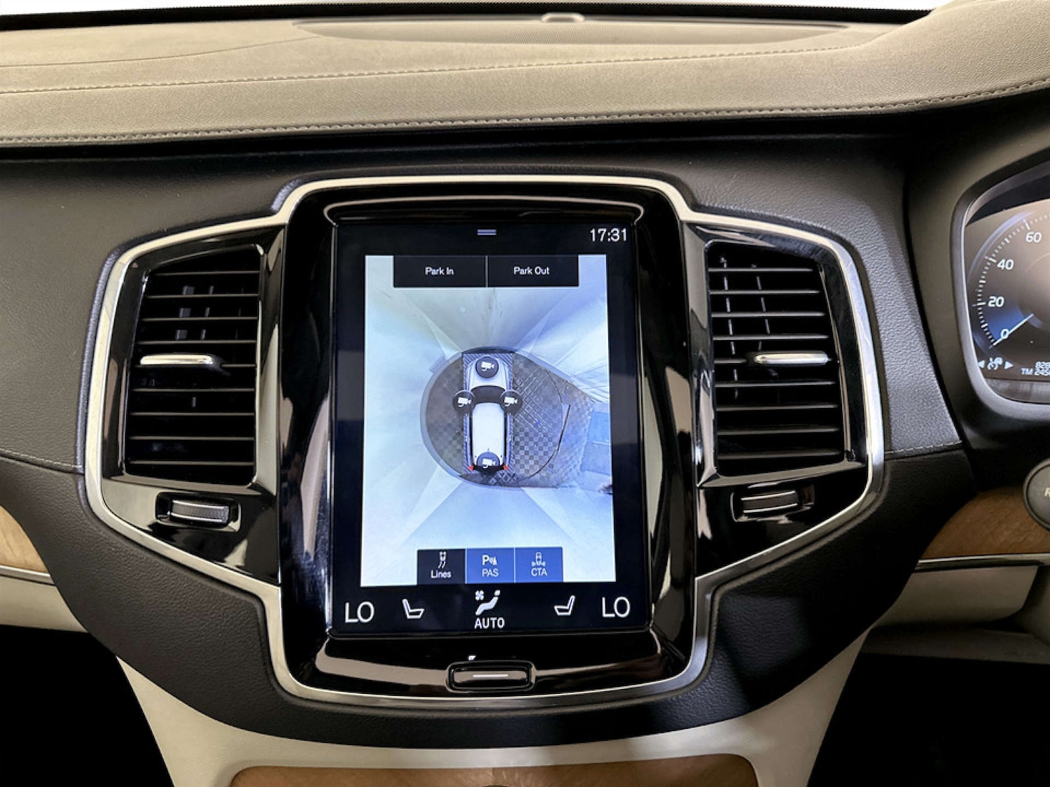 Used Volvo XC90 2018 for sale - 77185502: Photo 21