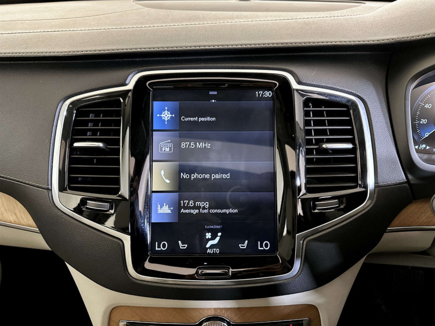 Used Volvo XC90 2018 for sale - 77185502: Photo 22