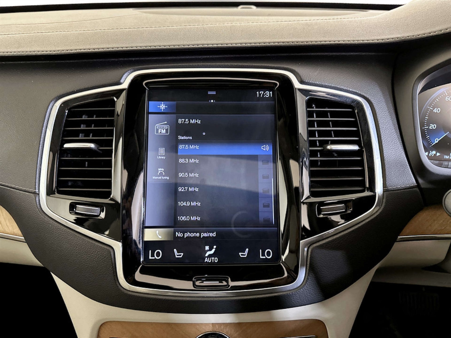 Used Volvo XC90 2018 for sale - 77185502: Photo 25