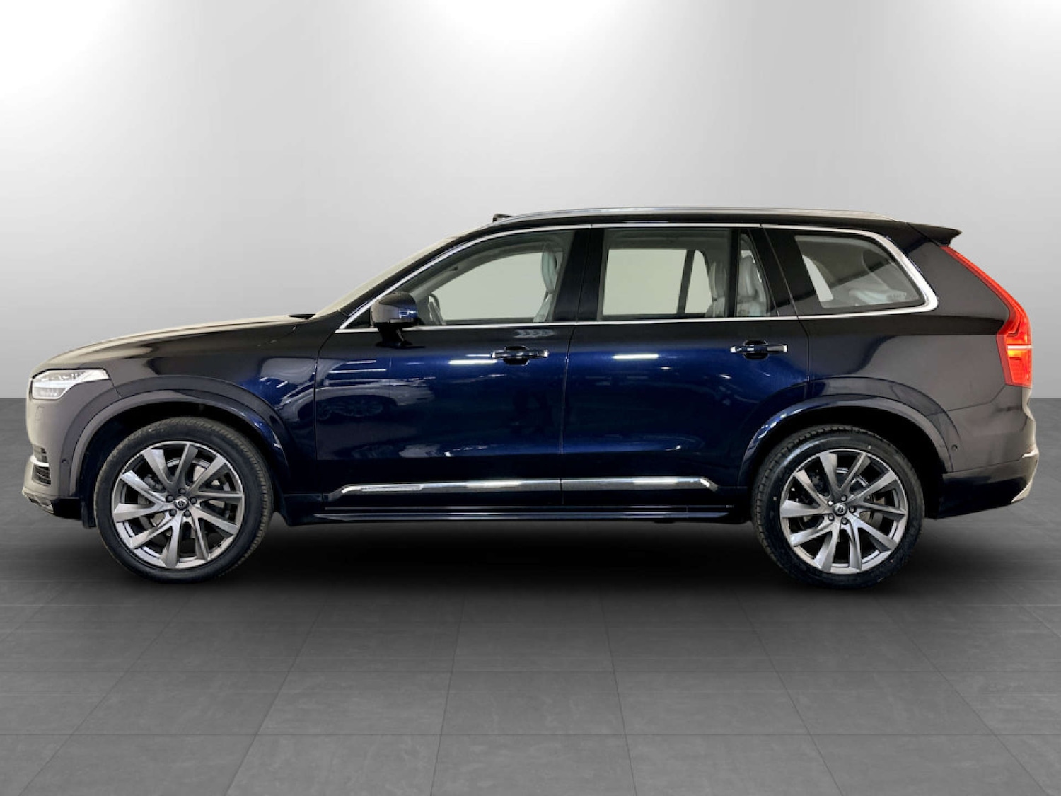 Used Volvo XC90 2018 for sale - 77185502: Photo 7