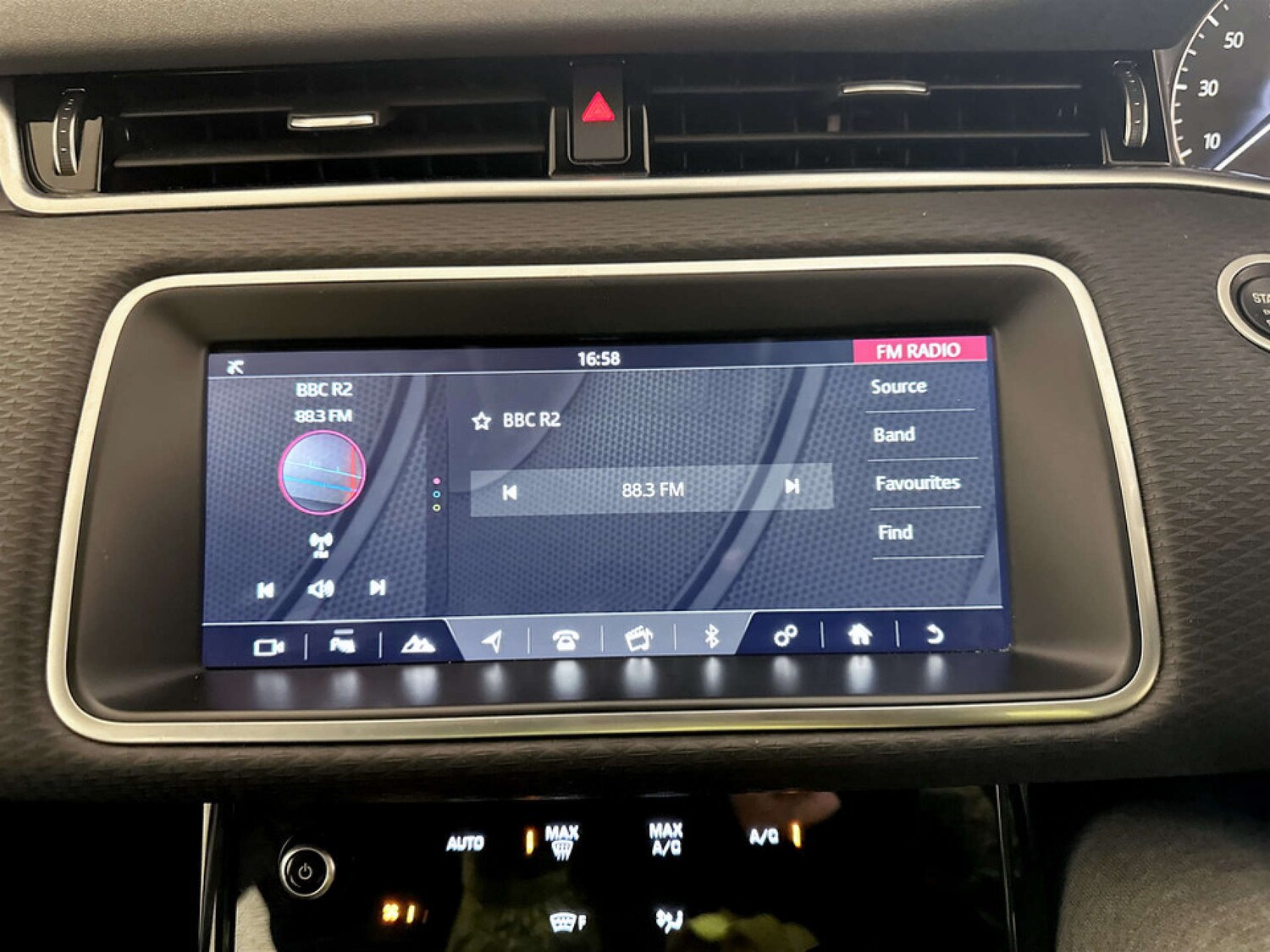 Used Land Rover Range Rover Evoque 2019 for sale - 77469892: Photo 23