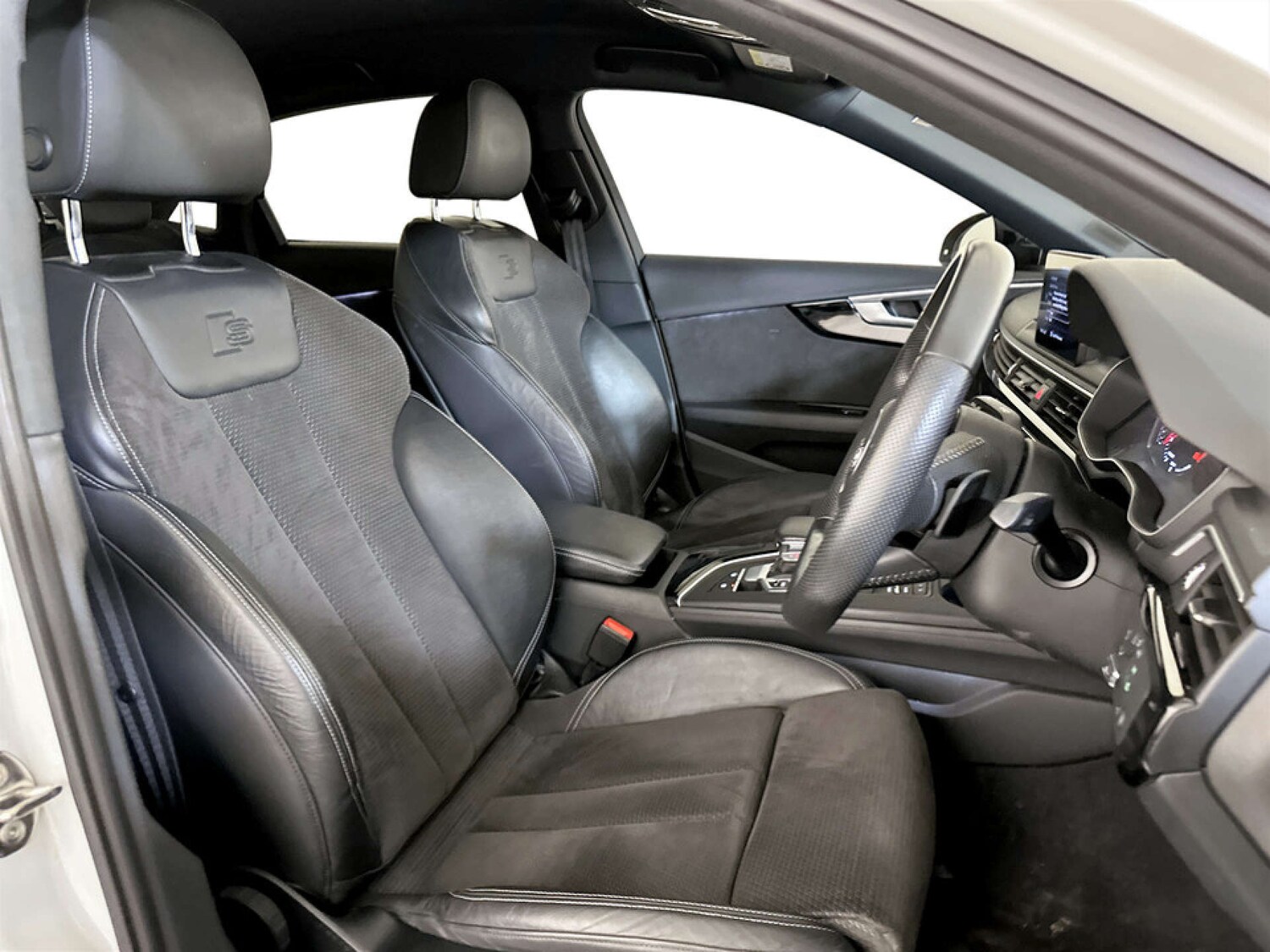 Used Audi A4 2019 for sale - 77452484: Photo 13