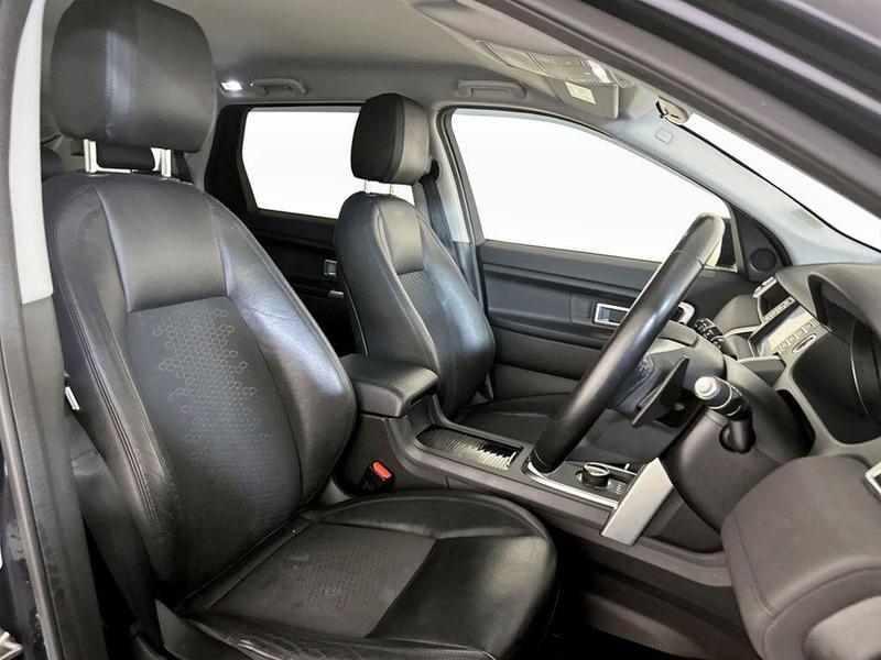 Used Land Rover Discovery Sport 2017 for sale - 76703117: Photo 13