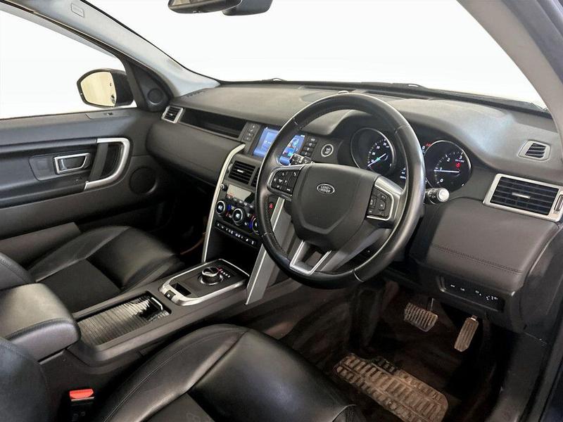 Used Land Rover Discovery Sport 2017 for sale - 76703117: Photo 16