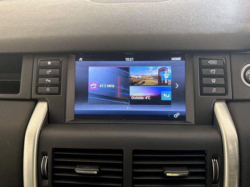 Used Land Rover Discovery Sport 2017 for sale - 76703117: Photo 22