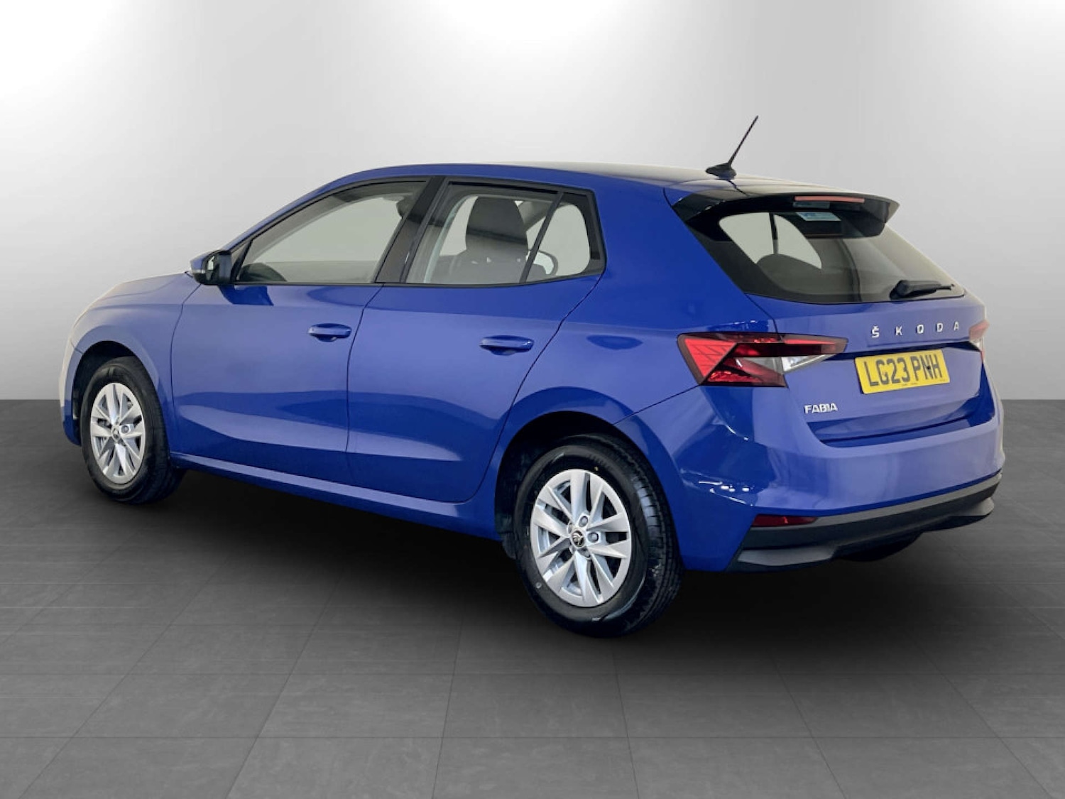 Used Skoda Fabia 2023 for sale - 77185581: Photo 8