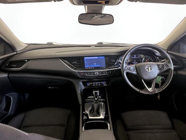 Used Vauxhall Insignia 2022 for sale - 76299009: Photo 3