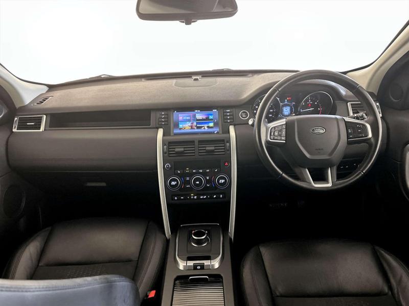 Used Land Rover Discovery Sport 2018 for sale - 76895591: Photo 3