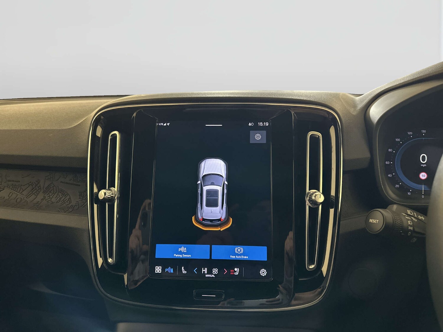 Used Volvo XC40 2023 for sale - 77844649: Photo 20