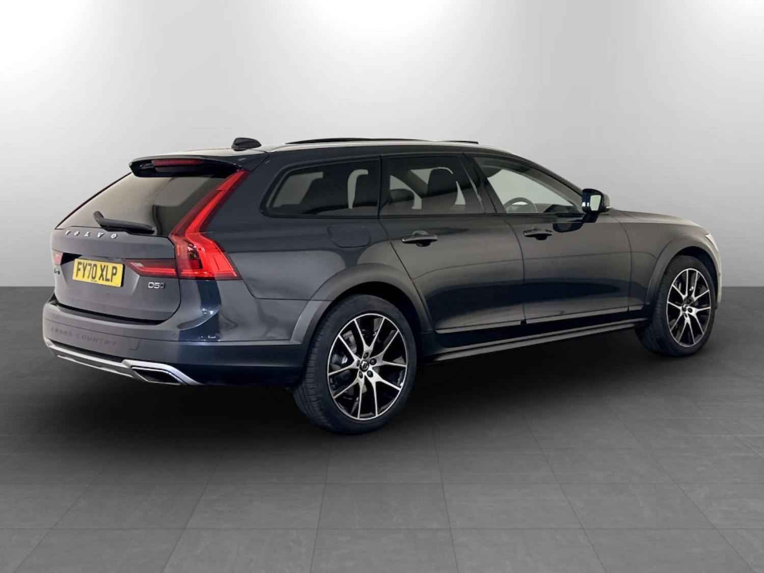 Used Volvo V90 Cross Country 2020 for sale - 77185588: Photo 10