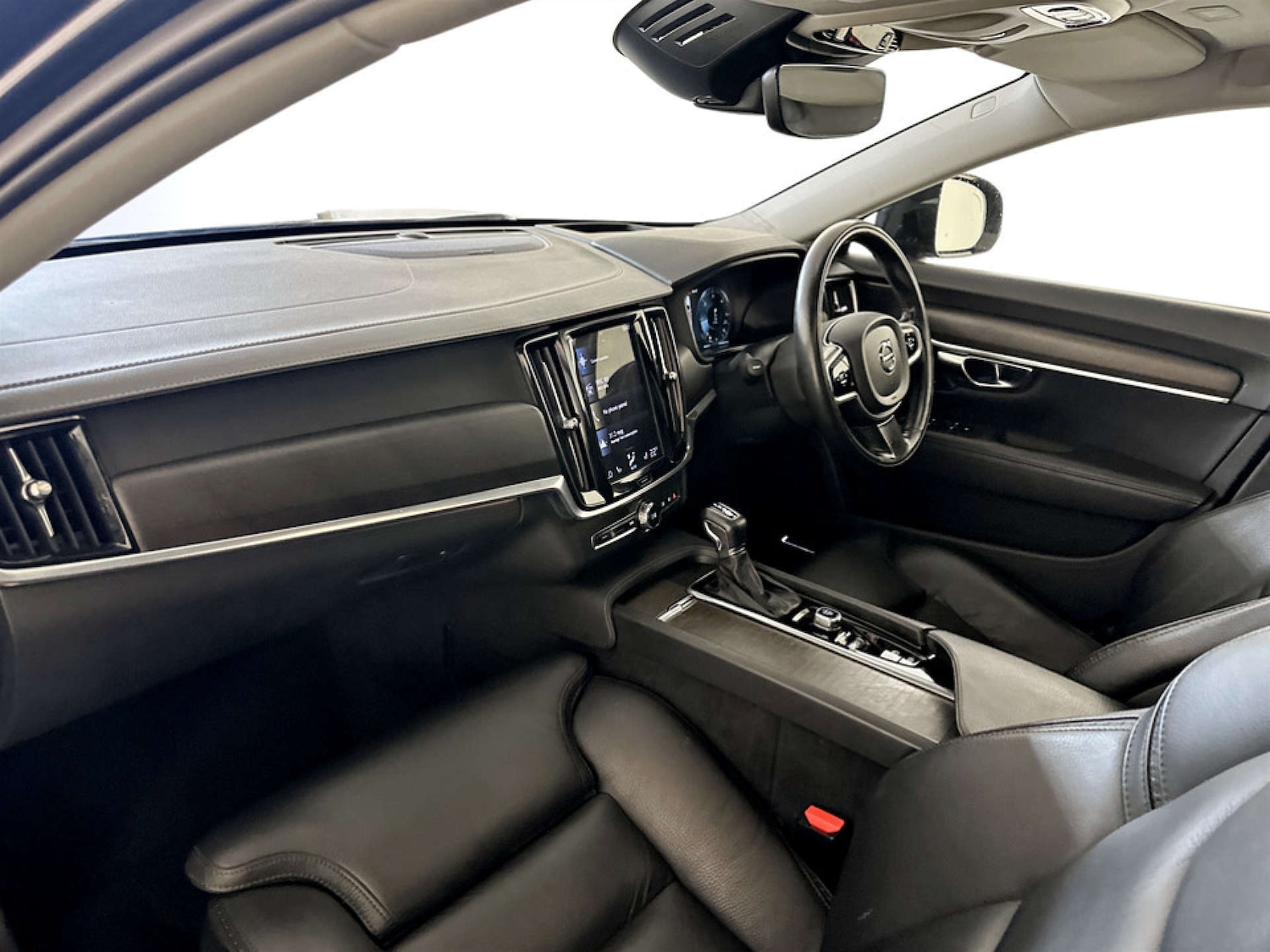 Used Volvo V90 Cross Country 2020 for sale - 77185588: Photo 12