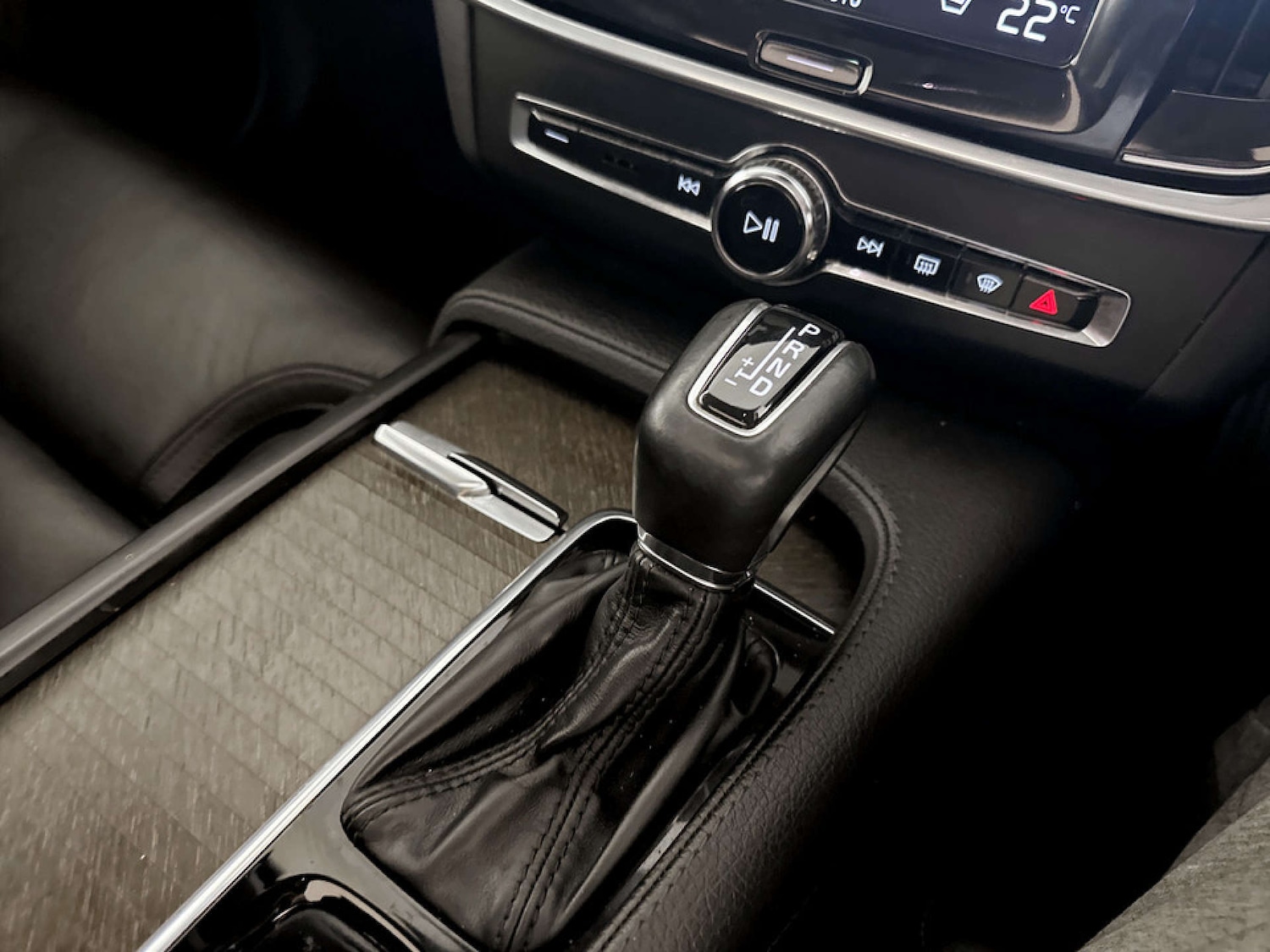 Used Volvo V90 Cross Country 2020 for sale - 77185588: Photo 26