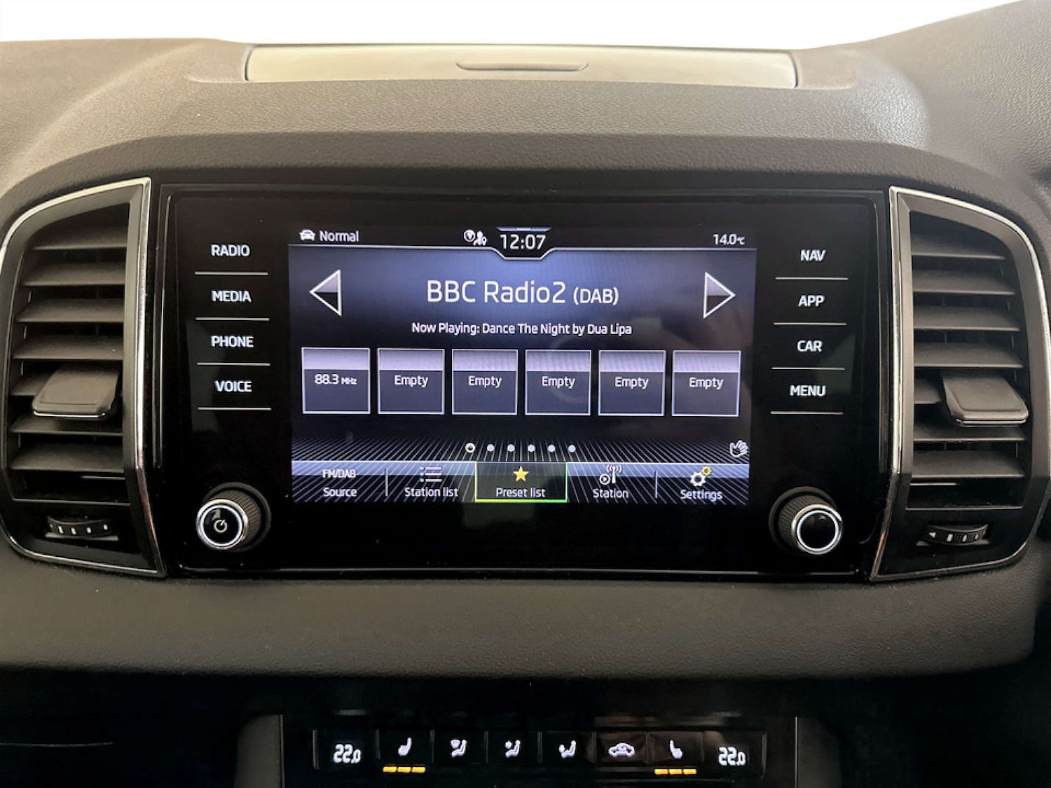 Used Skoda Karoq 2022 for sale - 77185699: Photo 24