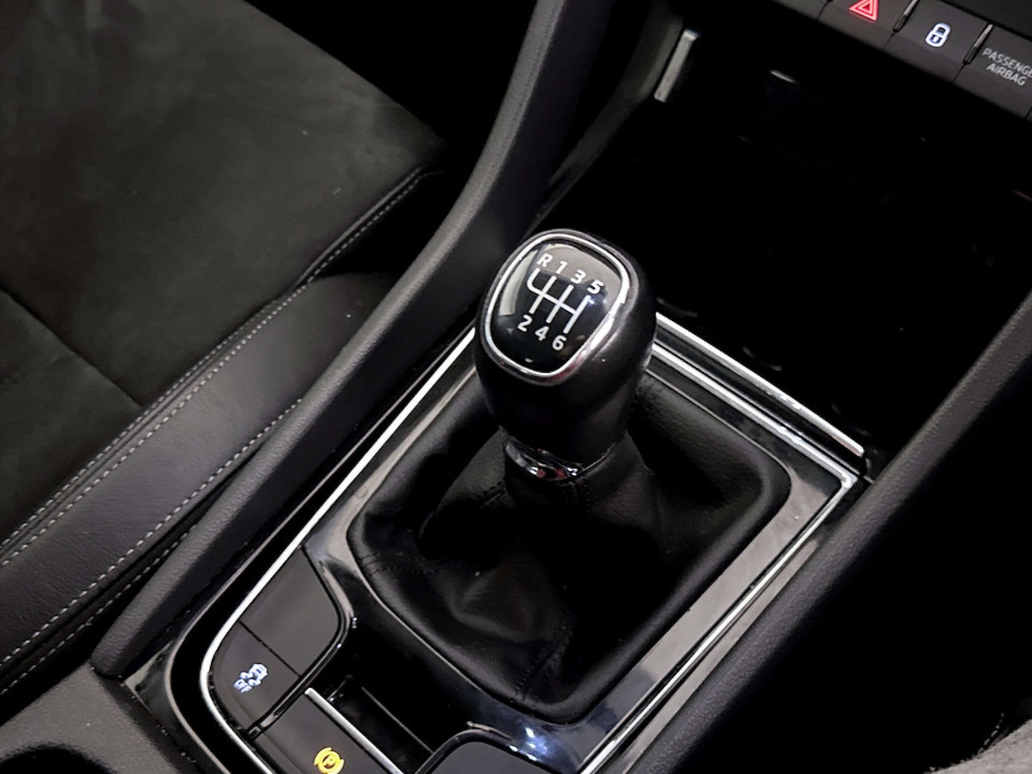 Used Skoda Karoq 2022 for sale - 77185699: Photo 25