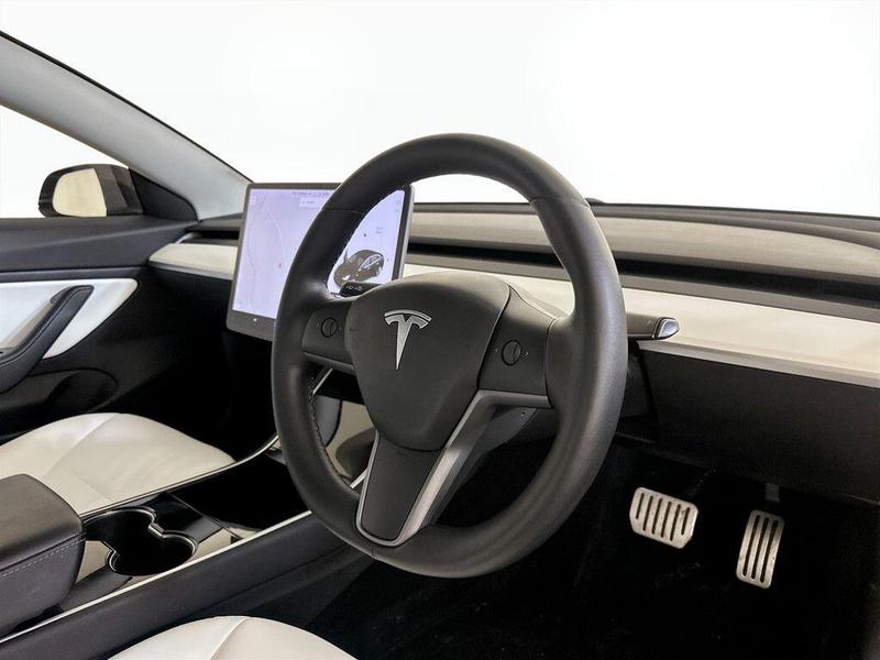 Used Tesla Model 3 2019 for sale - 76631230: Photo 16