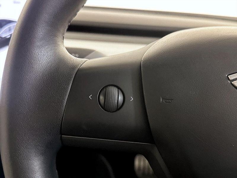 Used Tesla Model 3 2019 for sale - 76631230: Photo 18