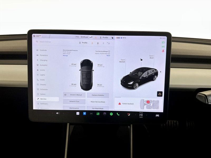 Used Tesla Model 3 2019 for sale - 76631230: Photo 21