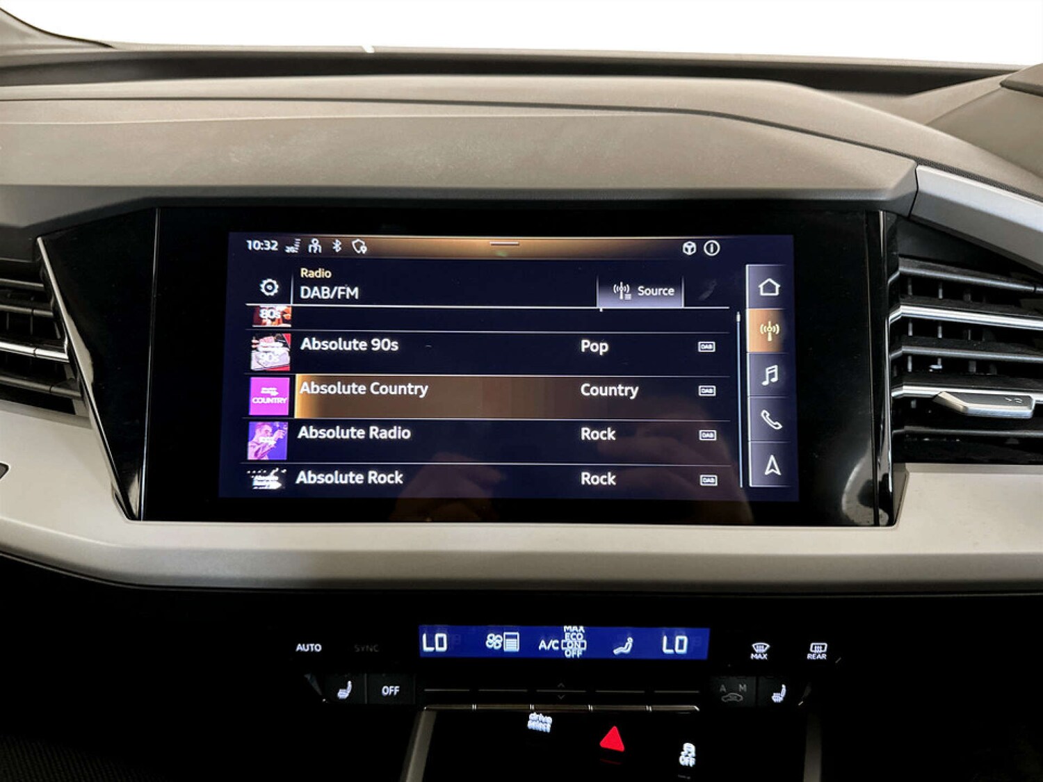 Used Audi Q4 e-tron 2022 for sale - 77504119: Photo 23