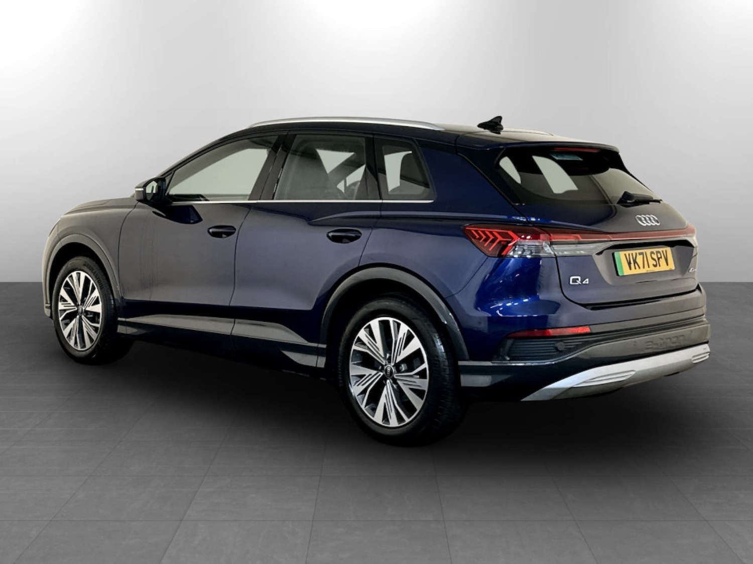 Used Audi Q4 e-tron 2022 for sale - 77504119: Photo 8