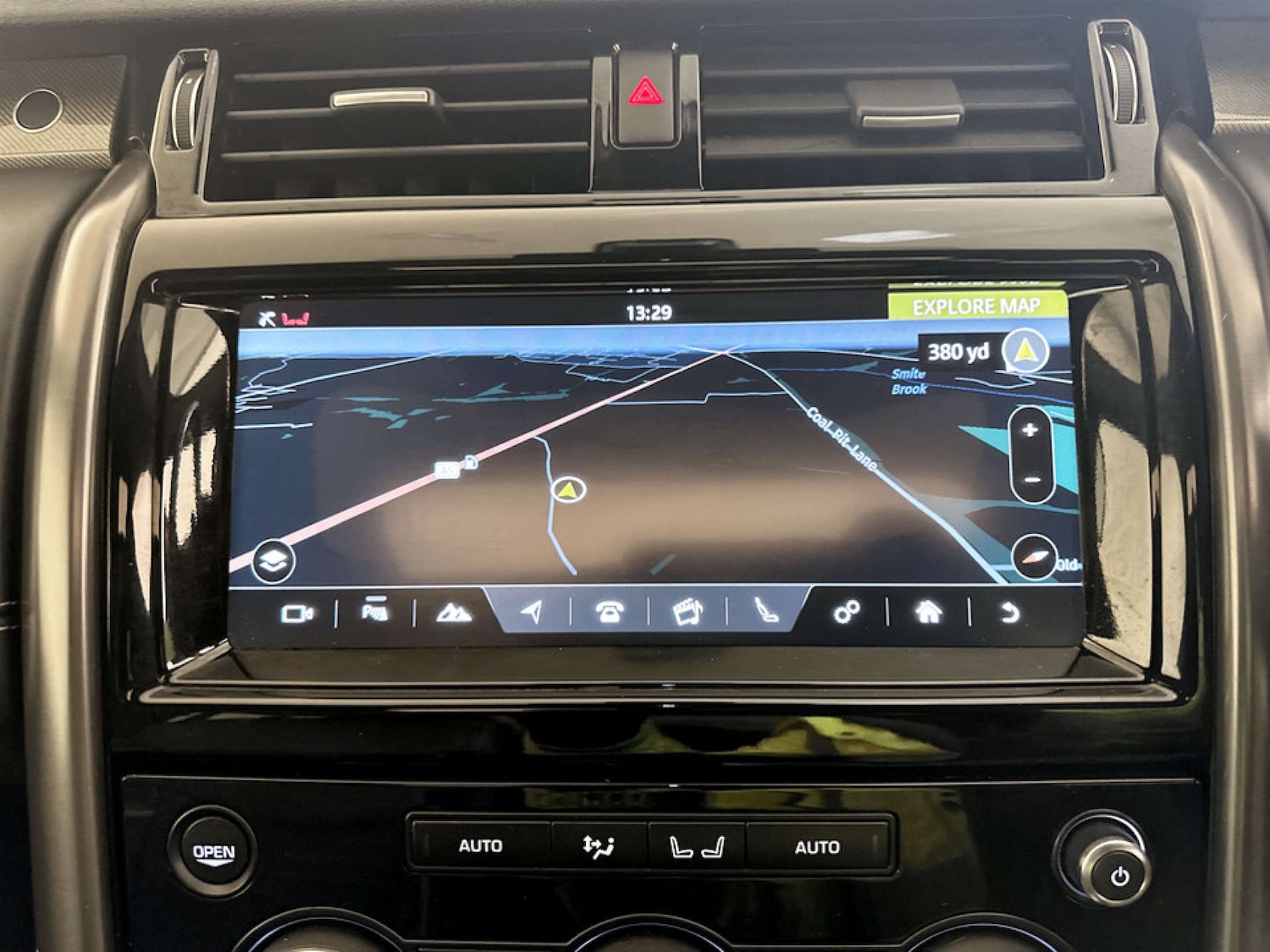 Used Land Rover Discovery 2018 for sale - 77185556: Photo 25