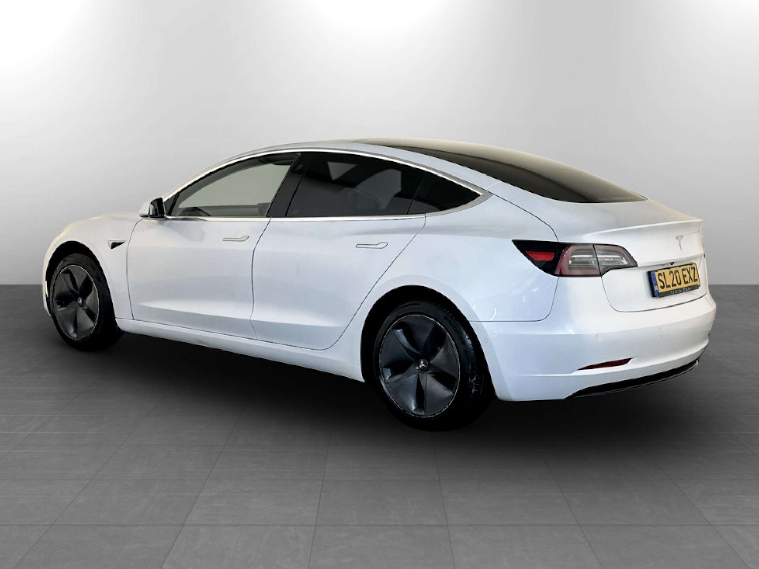 Used Tesla Model 3 2020 for sale - 77482216: Photo 7