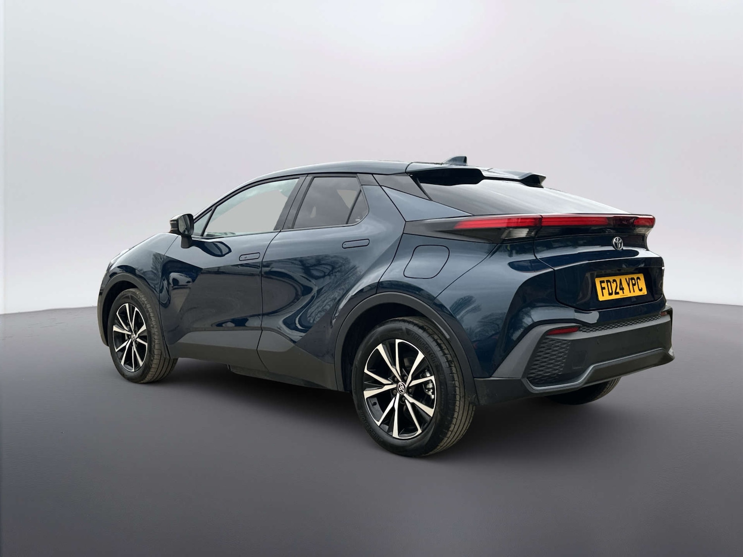 Used Toyota C-HR 2024 for sale - 78105673: Photo 8