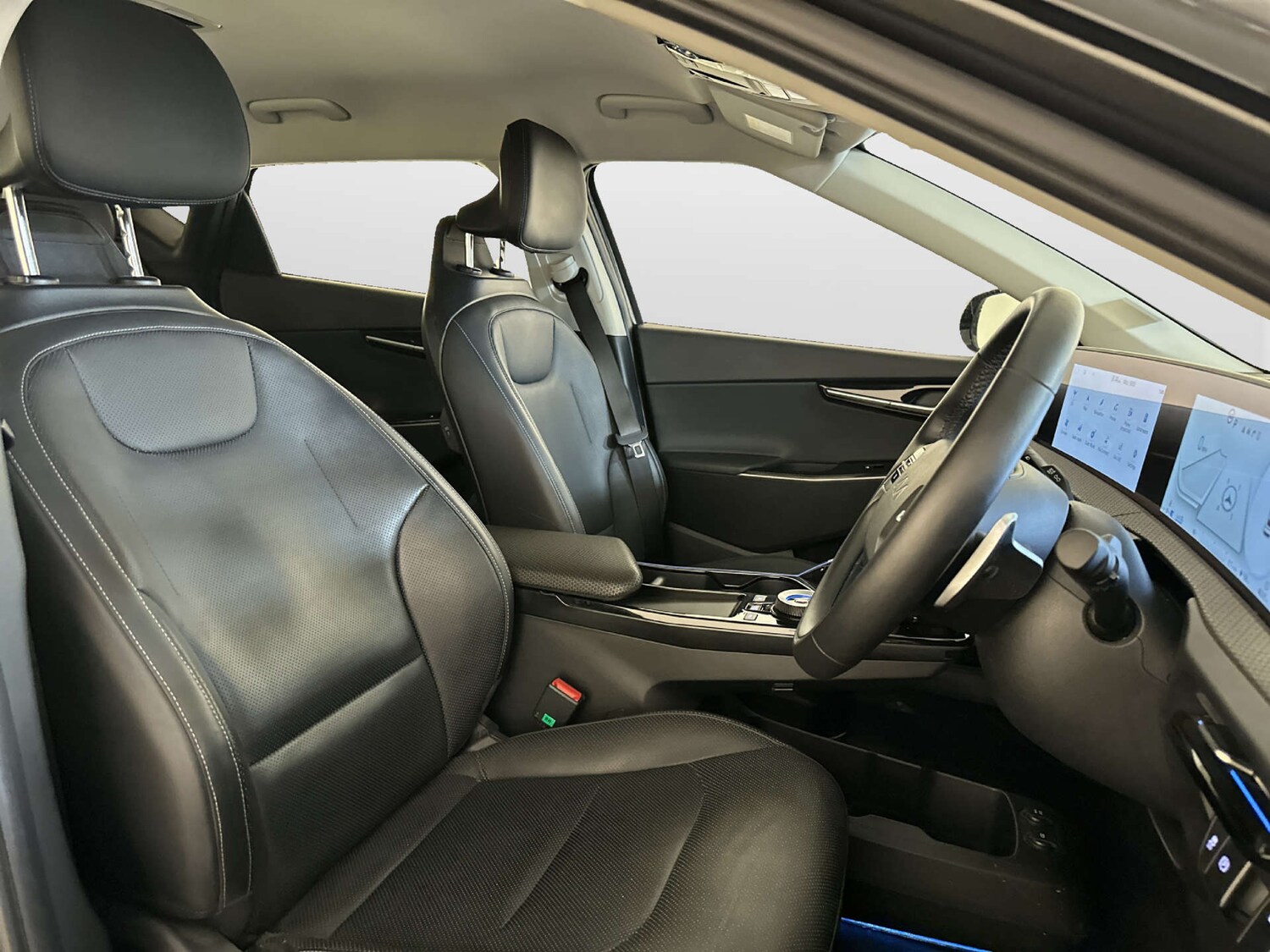 Used Kia EV6 2023 for sale - 77998551: Photo 13