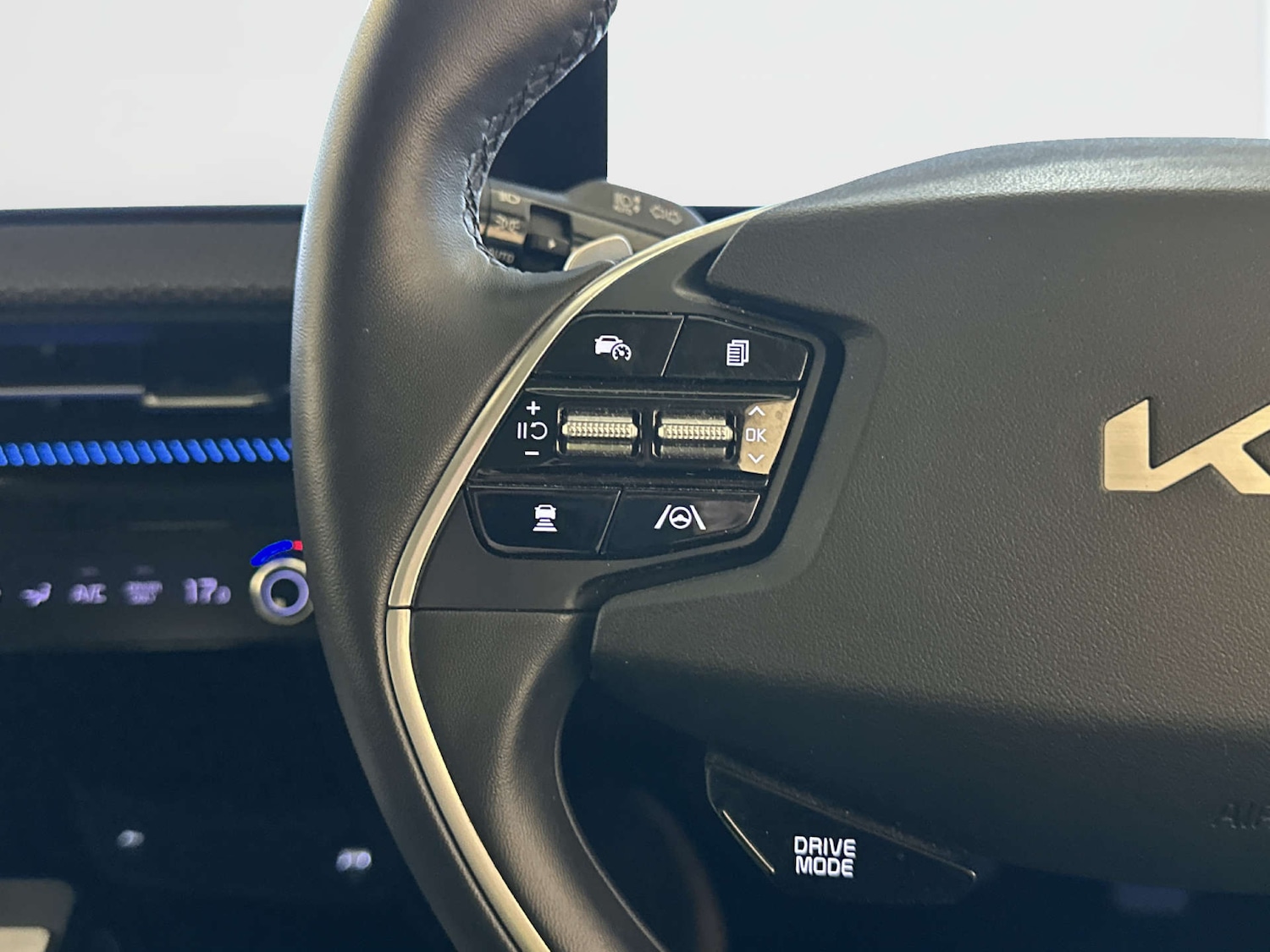 Used Kia EV6 2023 for sale - 77998551: Photo 17