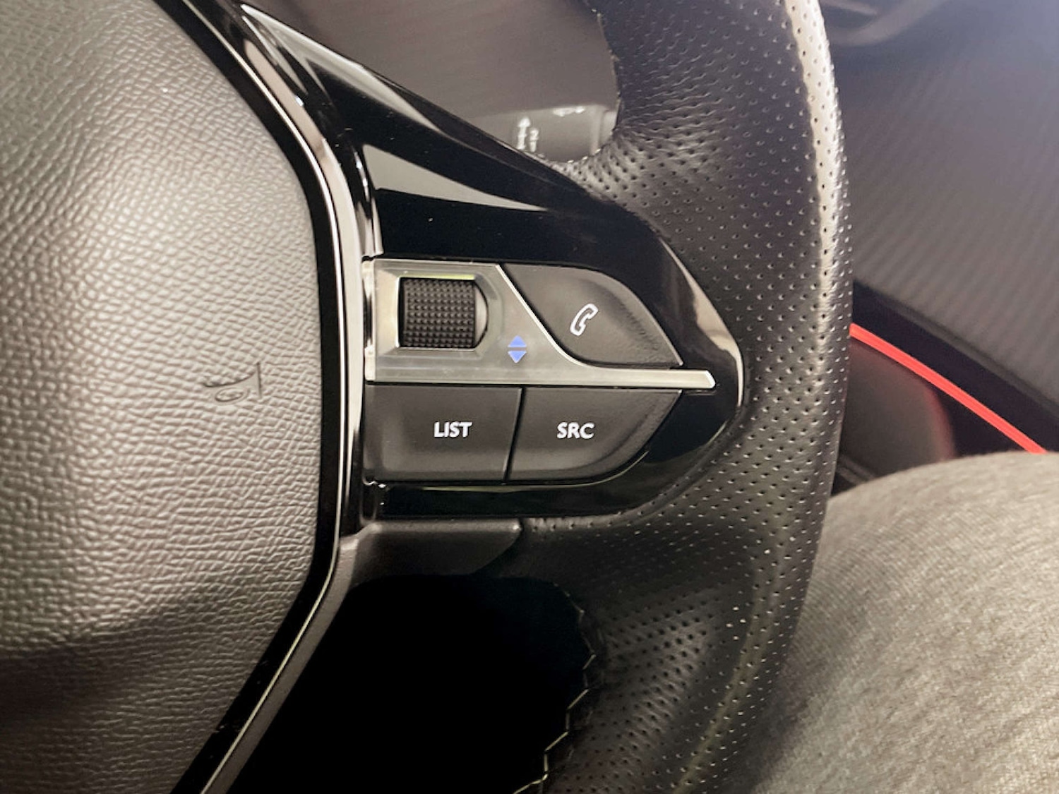 Used Peugeot E-208 2022 for sale - 77185596: Photo 20