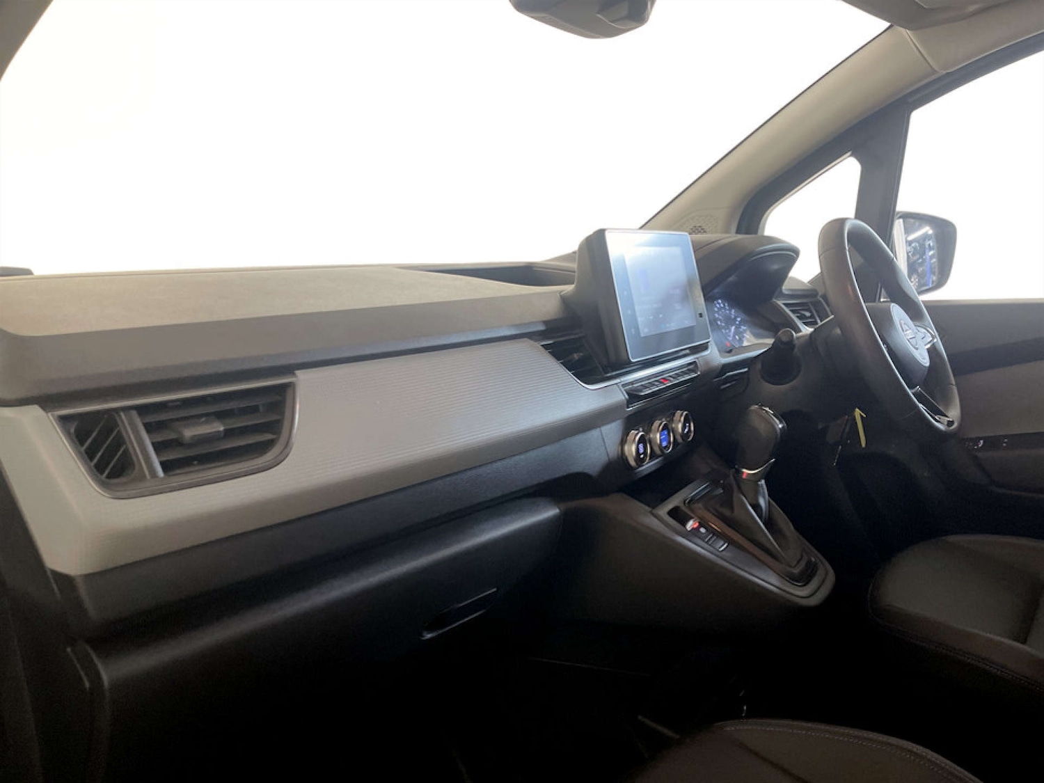 Used Nissan Other 2023 for sale - 77482220: Photo 12